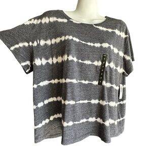 NWT Torrid Short Shirt / Crop relaxed fit gray and white stripe / tie dye 2X
